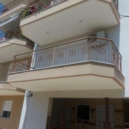 Jordan'S 4Th Appartment At Неа-Міханіона Екстер'єр фото